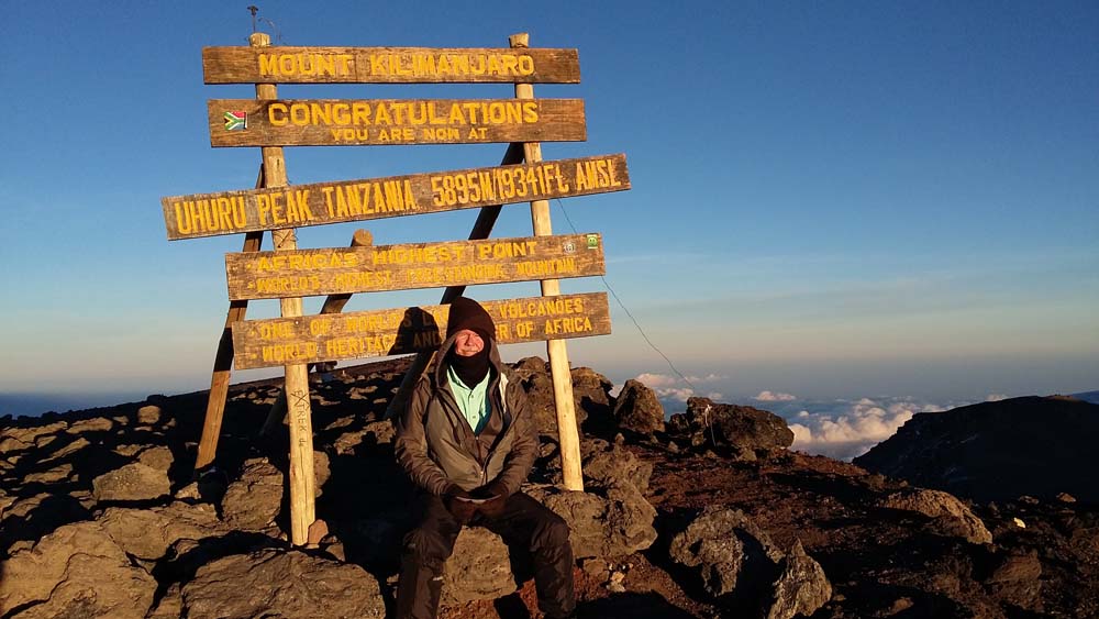 TANZANIA - Kilimanjaro summit